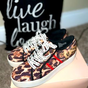 Womens Juicy Couture Platform Shoes